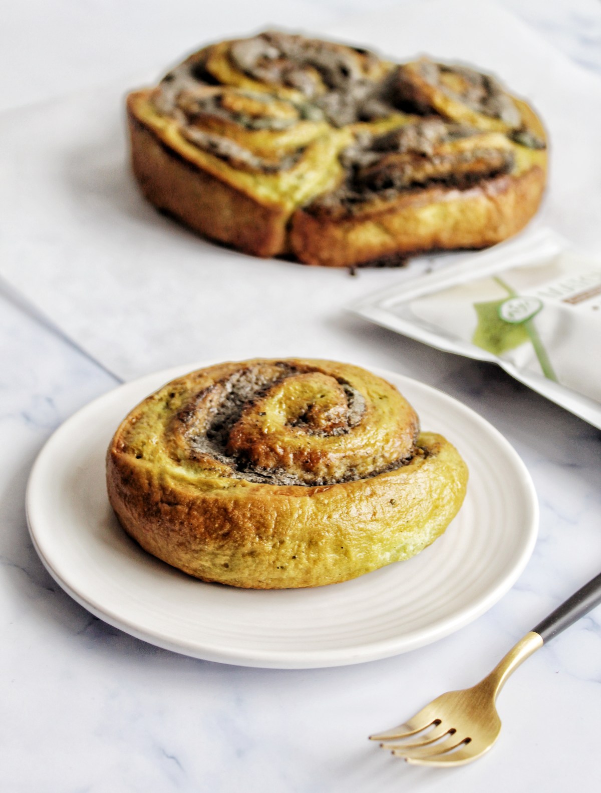 Matcha Black Sesame Rolls